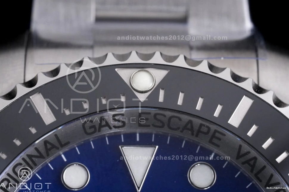 904L Sea-Dweller C+F Sea SS 1056 Blue Deep 1:1 Comfortable Case and Best Edition Bracelet 126660 Cameron VR 0226